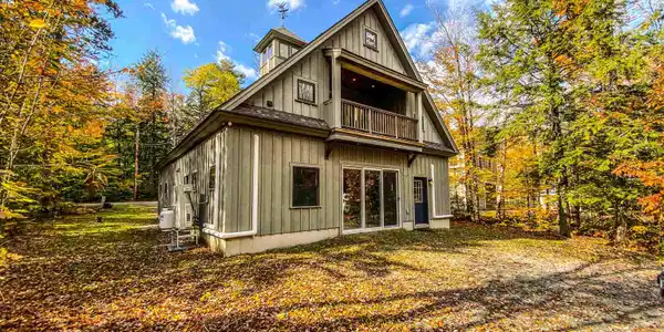 81 Fernwood Point