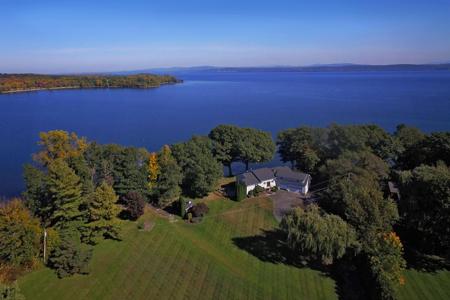 23 Pearl Bay