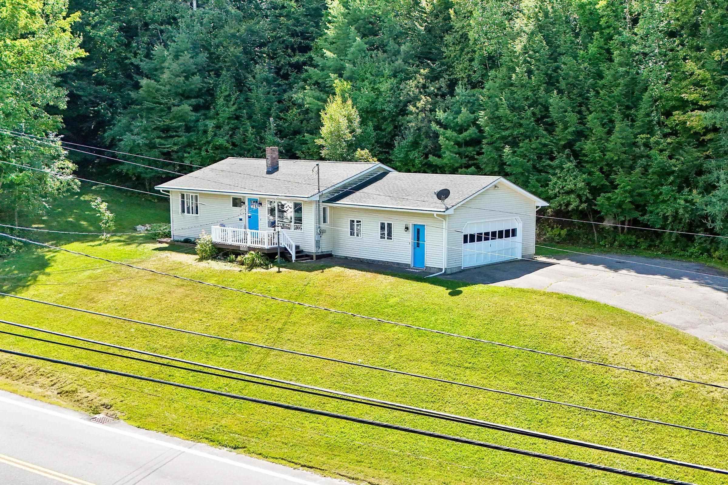 Image 2: 370 Lake ST with .67 acre lot Image 2: 370 Lake ST with .67 acre lot