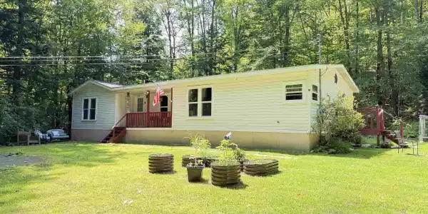 18 Algonquin Road