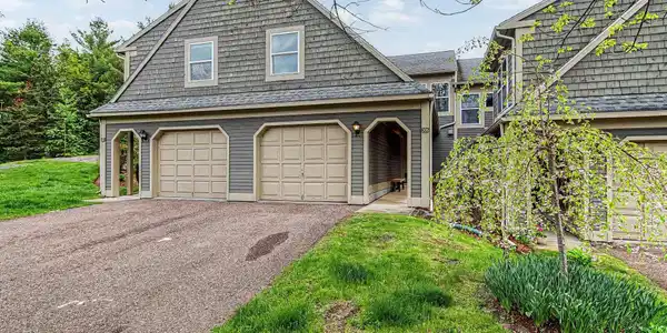 306 Redrock Drive