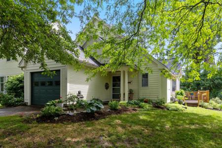 17 Eastman Farm Road