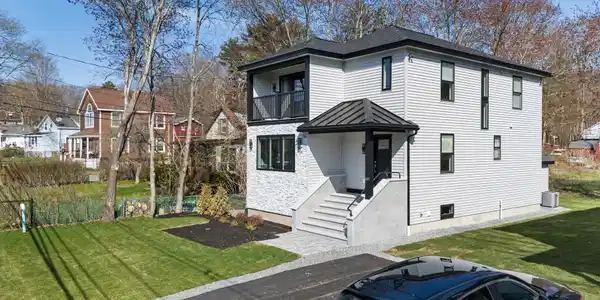 88 Shadow Lake Road
