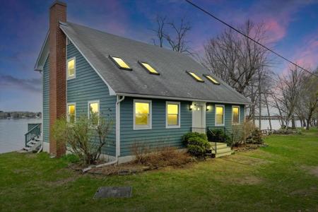 52 Lakewood Drive