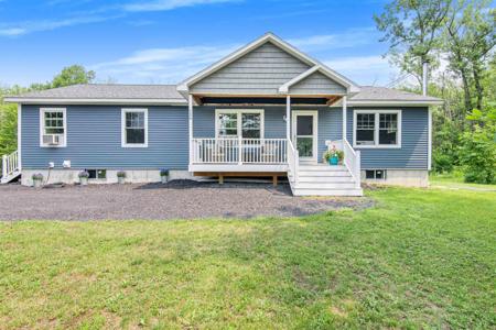 134 Pine Grove