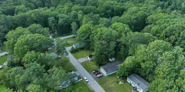 5 Deer Lane