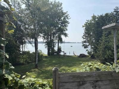 1385 Blockhouse Point Road