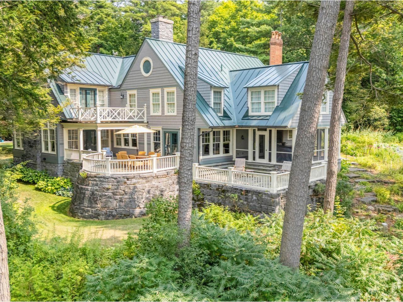 Image 1: Secluded VT estate on 5 acres! Image 1: Secluded VT estate on 5 acres!
