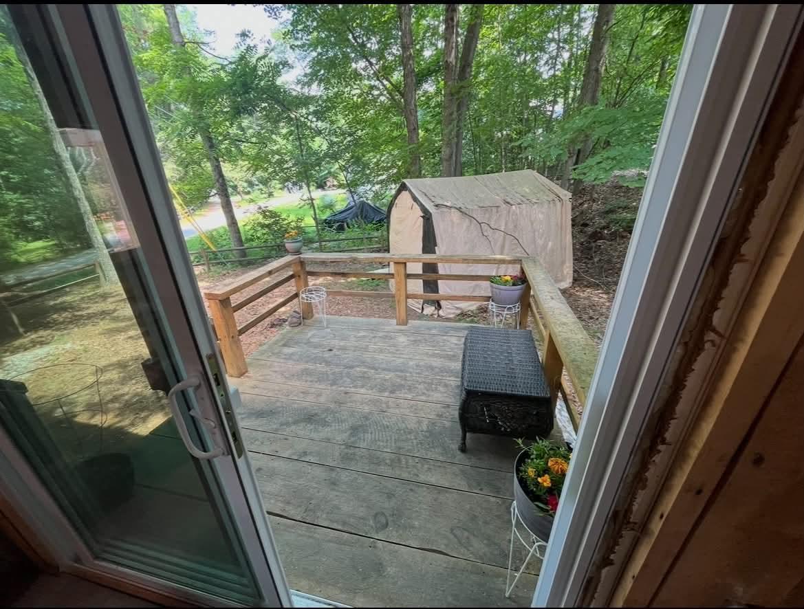 Image 2: Back deck Image 2: Back deck
