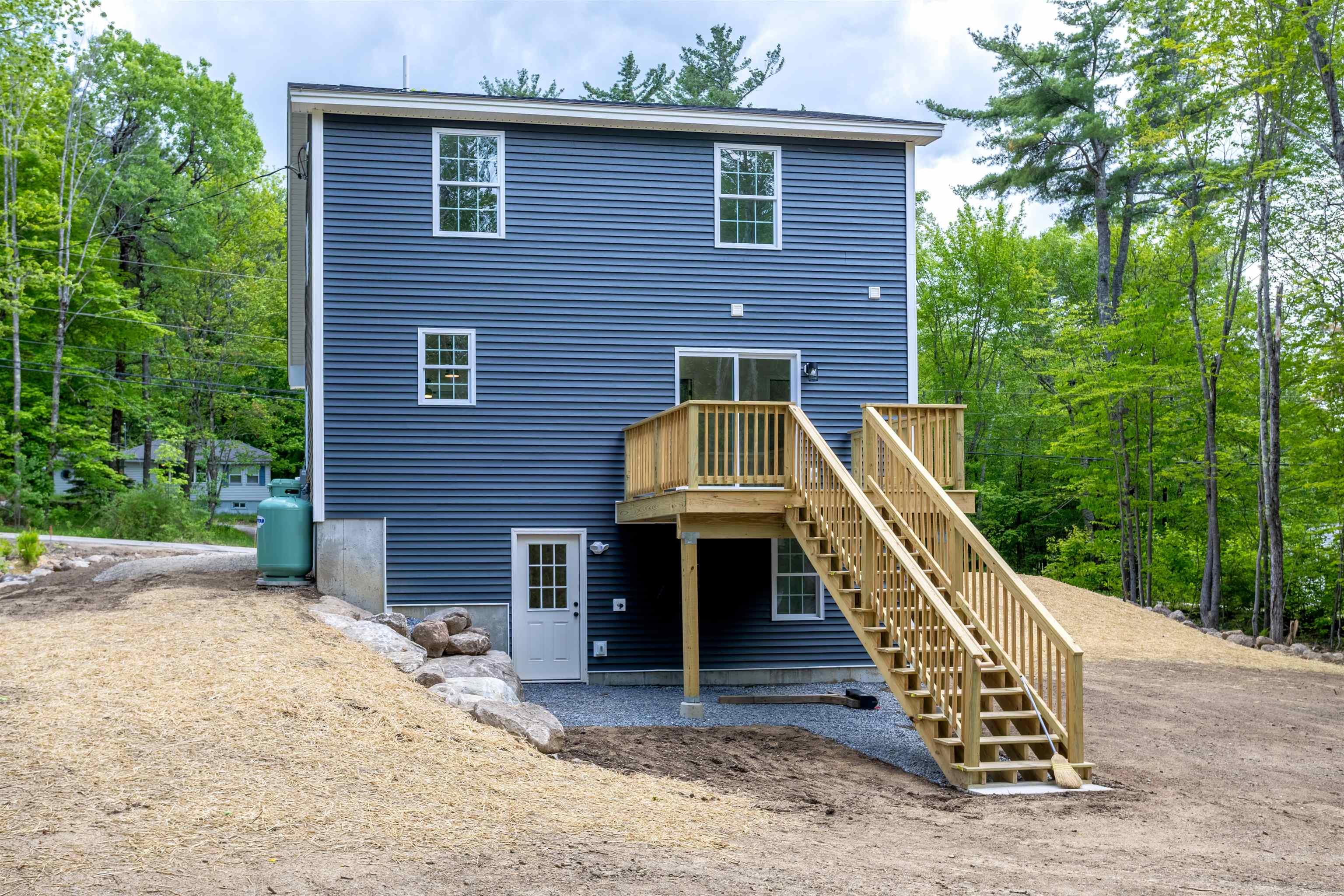 Image 4: REAR DECK Image 4: REAR DECK