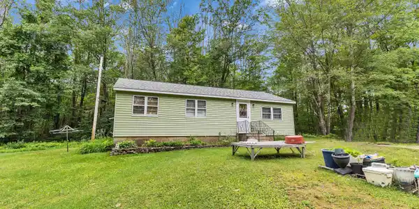 17 Hathorn Road