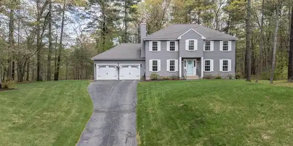 4 Muscovy Drive