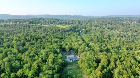 228 Farwell Lane