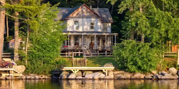 5 Lakeside Road