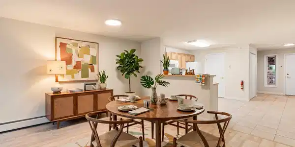 Image 2: Virtually staged dining space Image 2: Virtually staged dining space