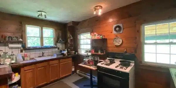 Image 3: Kitchen Image 3: Kitchen