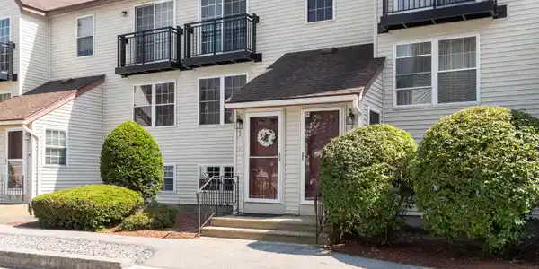 6A Everett Lane