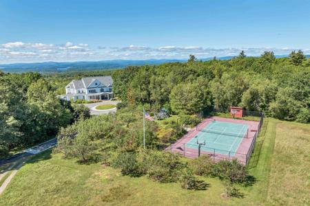 137 Brown Road