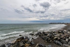 703 Ocean