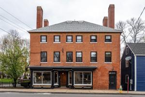 293 F Maplewood