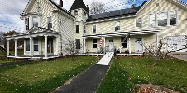 27 Elm Street
