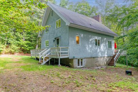 2 Biasca Place
