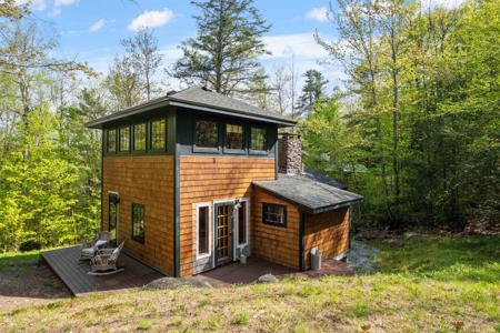 42 White Birch Point Road