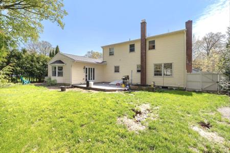 120 Lakewood Parkway