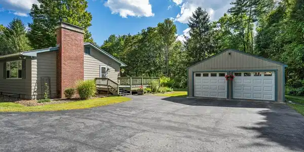 528 N Shore Road