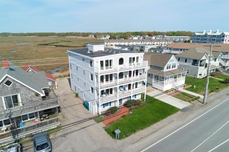 605 Ocean Boulevard
