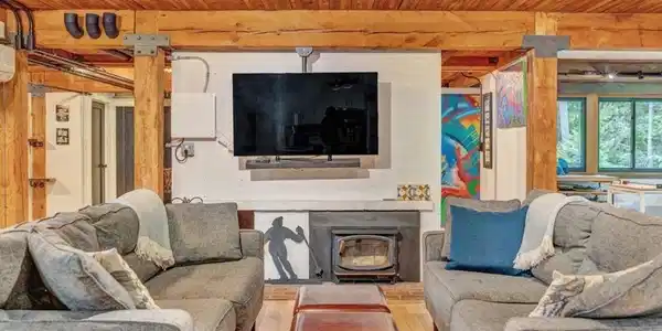 122 Redrock Drive