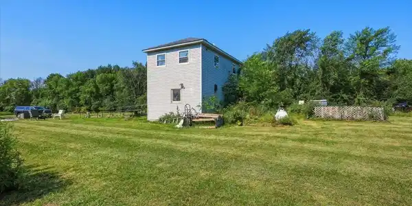 Image 4 Image 4