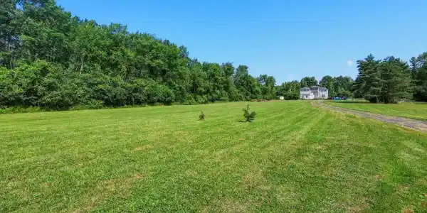 47 Phelps Lane