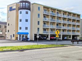 703 Ocean