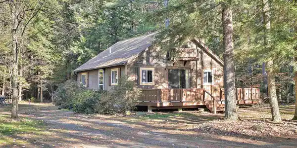 487 Forest Lake