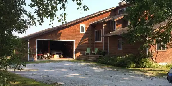 2529 Ferry