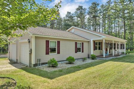 144 W Bay Road