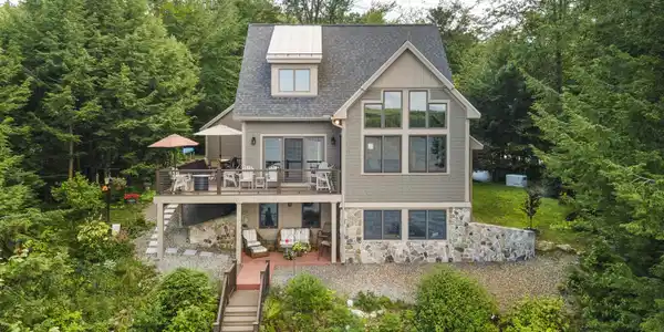 2 Ridge View