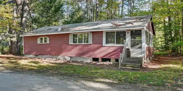 16 Sherwood Forest Drive