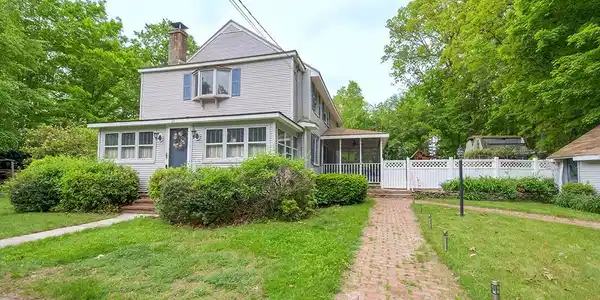 26 Main Street