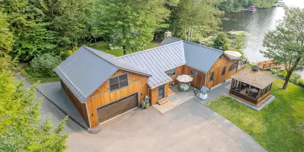 216 Fox Run Road