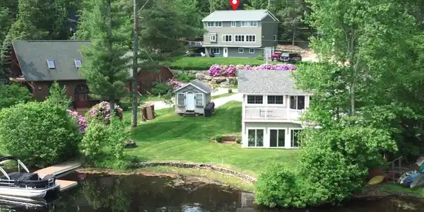 17 Beach Head Road