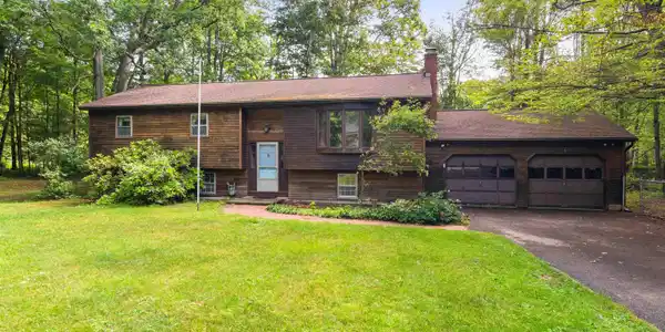184 Colchester Point Road