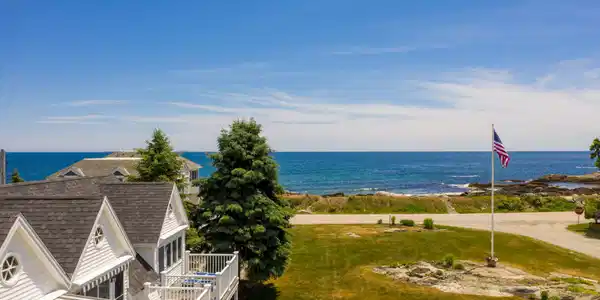 901 Ocean