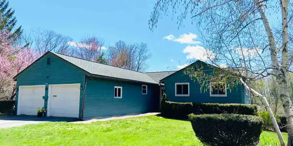167 Lynnewood