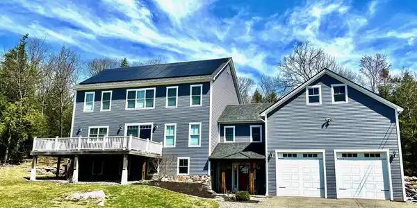 257 North Shore