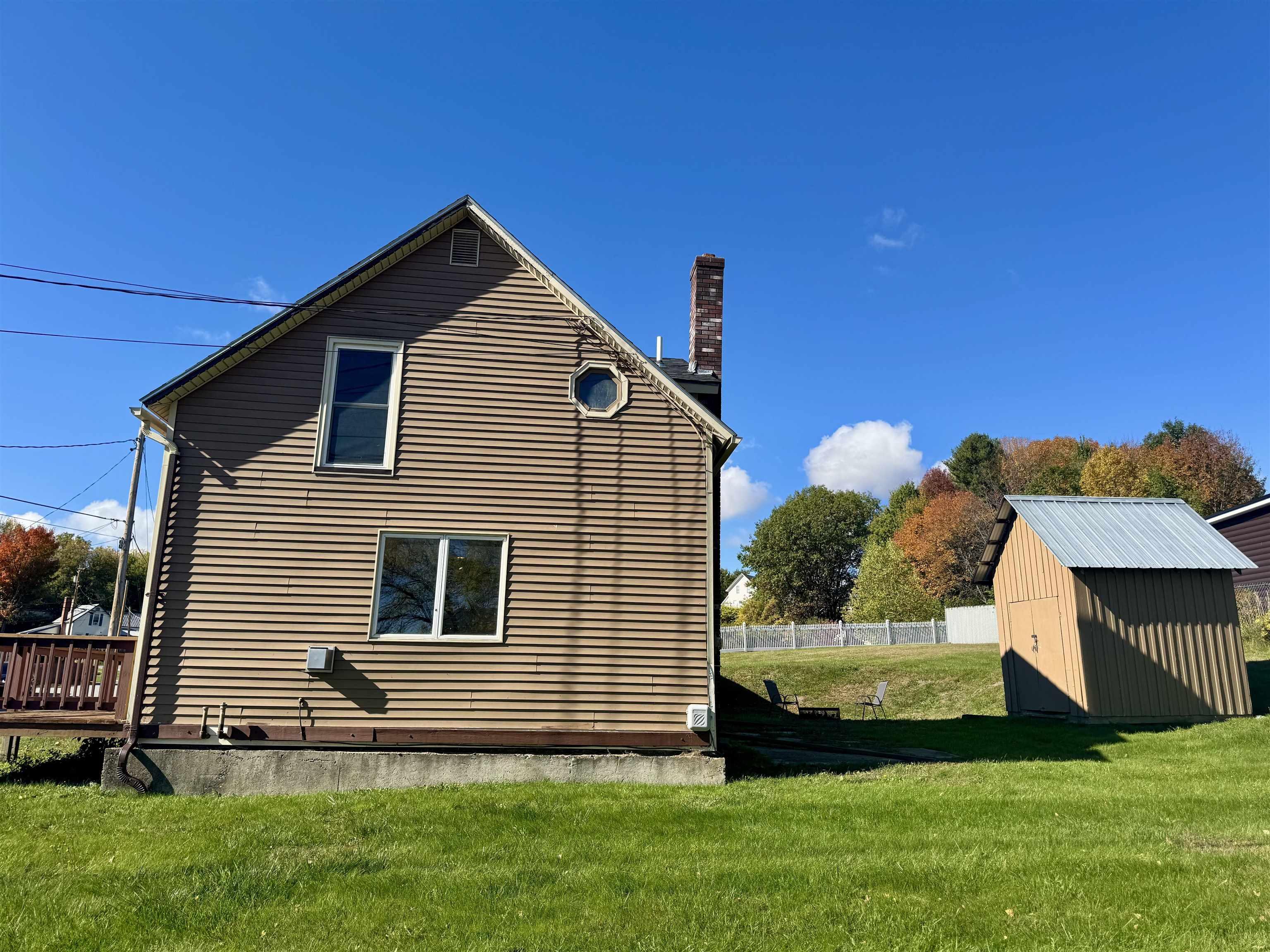 Image 1: Exterior