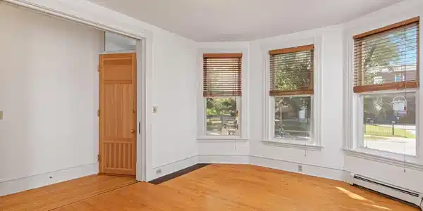 Image 4 Image 4