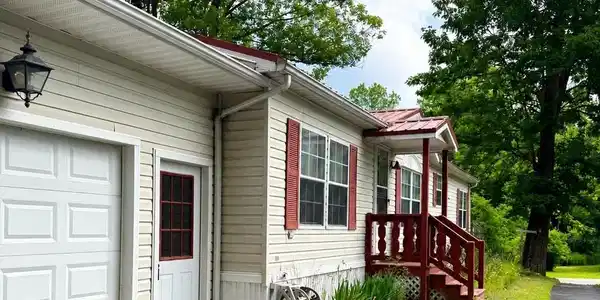 10 Timothy Drive