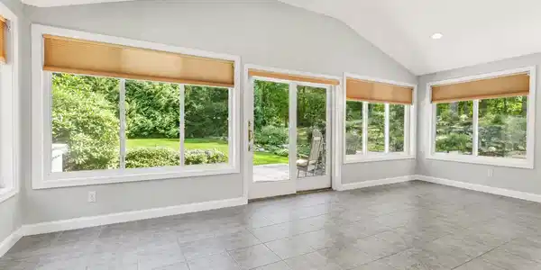 Image 2: Sunroom Image 2: Sunroom
